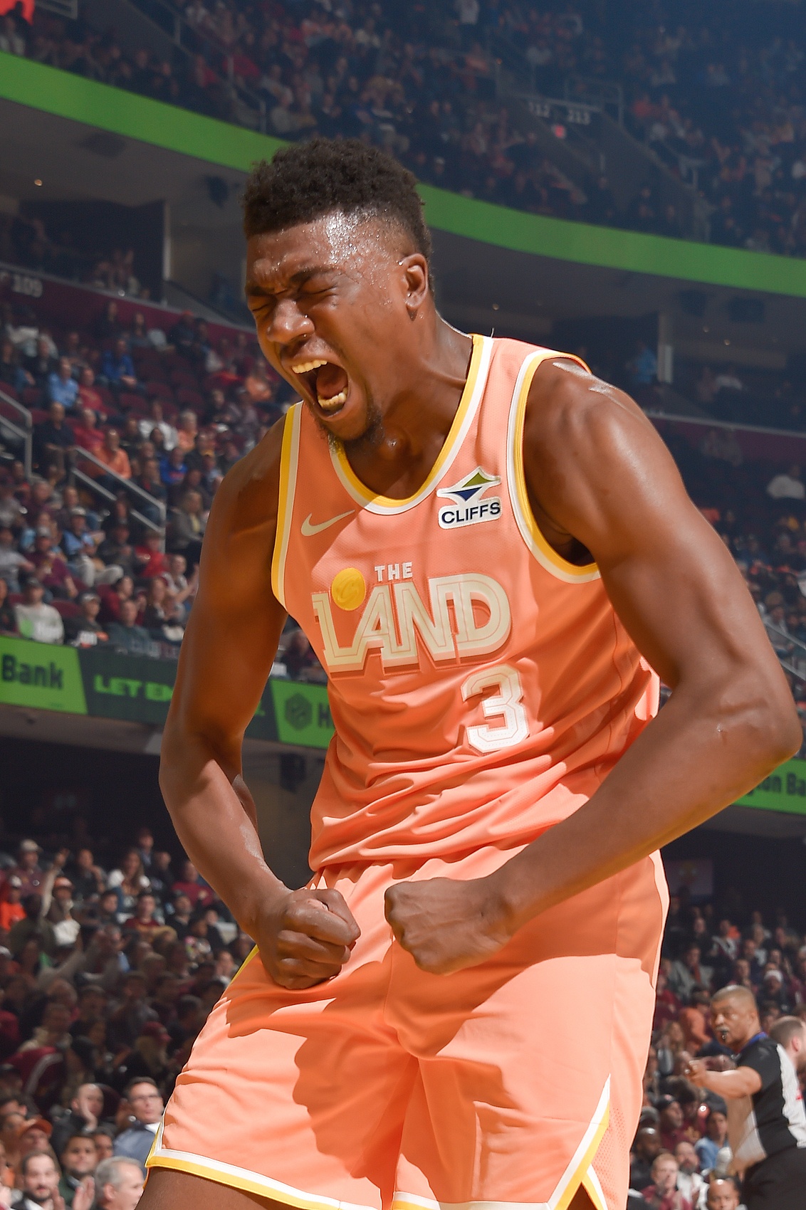 爱游戏娱乐-阿特金森谈伤病：很多球员能获得出场时间 季后赛可能会派上用场